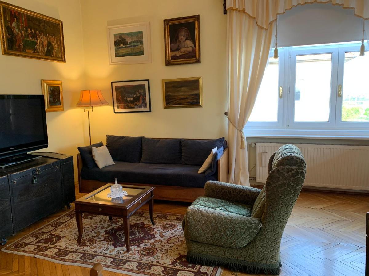 The Marchburg Apartment Μαριμπόρ Εξωτερικό φωτογραφία